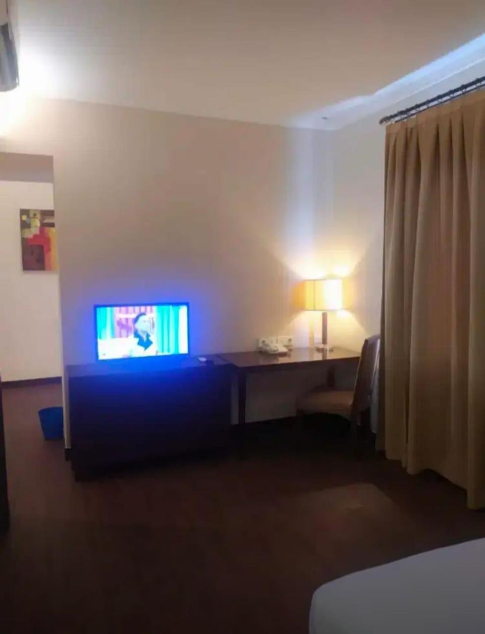 Ex Kamar Hotel Aston Marina Ancol Giacarta Esterno foto